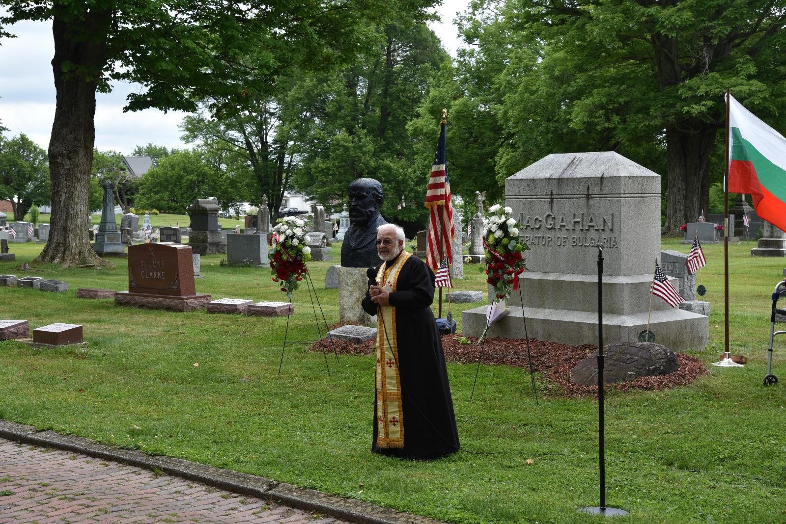 New Lexington, Ohio, welcomed the 47th MacGahan Festival